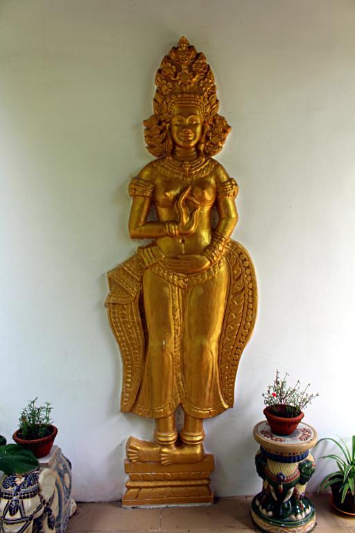 Garden Guesthouse Kampong Chhnang Exterior photo